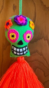 Day of the Dead Dia de los Muertos Sugar Skull Set Including Ornaments and Mug - Picture 1 of 15