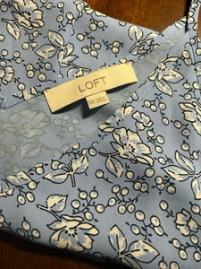 Canotta donna Loft multicolore senza maniche con spalline stampa floreale blu taglia XXS Y2K - Foto 1 di 6