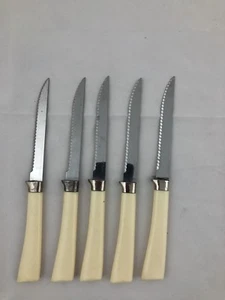 Vintage FORGECRAFT Set of 5 STEAK KNIVES - Picture 1 of 8
