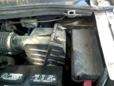 Air Cleaner Fits 04-07 FREESTAR 2214641 - Image 1 of 3