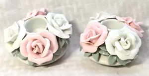 Coppia di portacandele vintage stile Capodimonte floreale - rose rosa/bianche - Foto 1 di 6