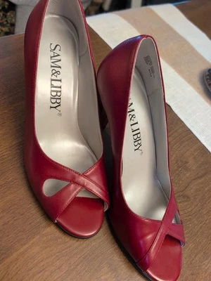 Sam & Libby CAMEO Size 8.5 M Red Leather Peep Toe High 3.5” Heeled Pumps  - Image 1 of 4