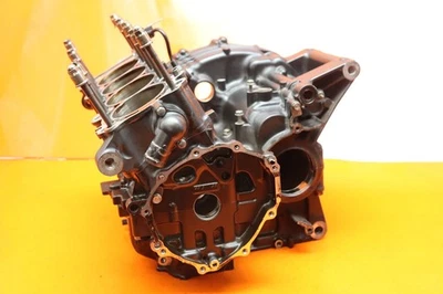 2008-2011 HONDA CBR1000RR OEM ENGINE MOTOR CRANKCASE CRANK CASES BLOCK - Image 1 of 4