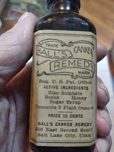 Apothekerglas Hall's Canker Remedy - Bild 1 von 5