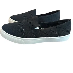 Journee Collection Meika Black Knit Fabric Slip On Sneakers NEW Size 10 - Picture 1 of 11