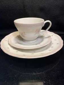 Westbury Court Jessica McClintock Stephanie Cup,Saucer, Lunch Plate Pink Roses & - Picture 1 of 12