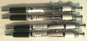 TEXAS RANGERS MLB - Set di 4 penne a inchiostro - OMAGGIO USA Spedizione NUOVA! - Foto 1 di 6