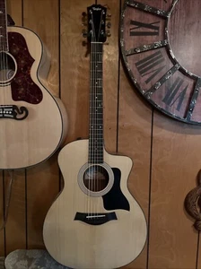 Taylor 114ce Acoustic Guitar With Gig Bag - Picture 1 of 7