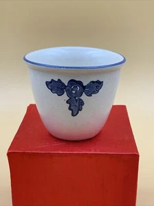 Pfaltzgraff Yorktowne Small Crock Custard/Ramekin Cup 3 1/2" D x  3" H, EUC - Picture 1 of 5