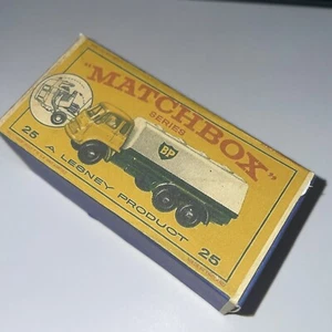 Matchbox Lesney No 25 Bedford BP Petrol Tanker Reproduction Box (Box only) - Foto 1 di 2