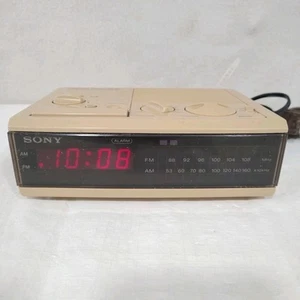 Sony Dream Machine Vintage 1980s ICF-C3W Digital Clock Radio FM/AM Beige Tested - Picture 1 of 10