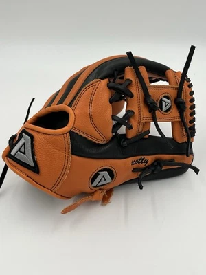 Guante de béisbol de campo personalizado Akadema ATM92 11,75 negro naranja Foto 1 de 4