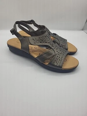 Easy Street Bolt Bronze Cutout Women's Sandals - Size 9.5 M - Image 1 of 4