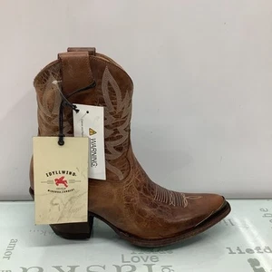 Idyllwind Wheels Western Embroidery Women's Booties Natural Size 8.5B,New. - Picture 1 of 14