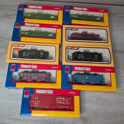 Life-Like HO Scale Rolling Stock Lot of 9 - Used, Good Condition, In Boxes - Image 1 of 4