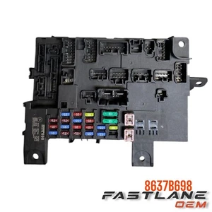 2014-2018 MITSUBISHI OUTLANDER JUNCTION BLOCK NEW OEM 8637B698 - Picture 1 of 8