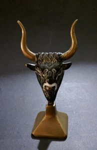 Arte Micenea Rhyton a testa di Toro in bronzo smaltato firmato cm.11x4 - Foto 1 di 8