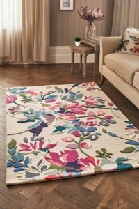 "Hand-Tufted Floral Rug – Colorful Flowers on Ivory for Living Room or Bedroom" - Picture 1 of 5