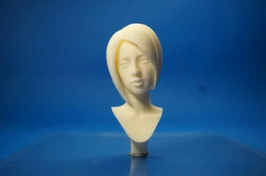 Resin Kit 547 1/8 Asian girls bust - Picture 1 of 5