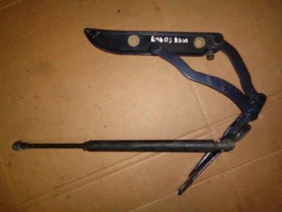 2003 BMW E46 330xi REAR TRUNK LID SUPPORT HINGE BRACKET W/ STRUT RIGHT SIDE OEM - Image 1 of 3