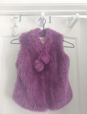Chaleco American-Widgeon Púrpura Imitación Piel Forrado de Vellón Pom Hinchado Cremallera Completa Niñas 4T Foto 1 de 4