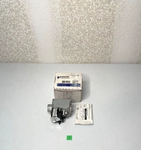 Válvula de gas para horno White-Rodgers B1282628S 36G22Y202S1 - Imagen 1 de 6