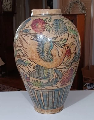 Антикварная ближневосточная большая 15-дюймовая керамическая ваза каджар с птицами цветами - Изображение 1 из 4