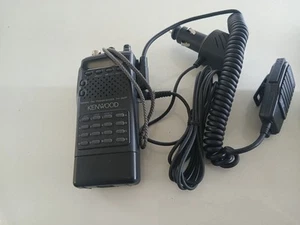 KENWOOD TRANSCEIVER TH-22AT Handheld W/ SMC-32 NEW - Zdjęcie 1 z 7
