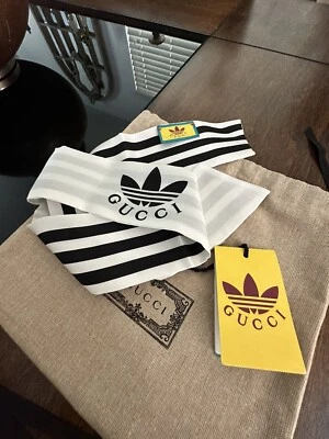 Gucci X Adidas Blanco y Negro Rayas Seda Cuello Arco/Diadema Nuevo con Etiquetas y Caja Foto 1 de 4