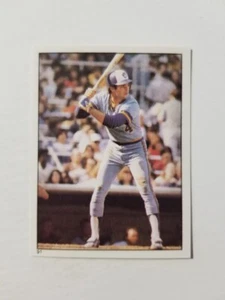 PAUL MOLITOR 1981 TOPPS BASEBALL STICKER #91 MILWAUKEE BREWERS - Picture 1 of 2