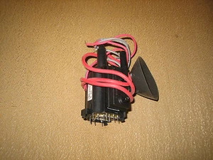 ZENITH FLYBACK TRANSFORMER ORIGINAL 95-4625 USED IN MANY MODELS - Picture 1 of 1