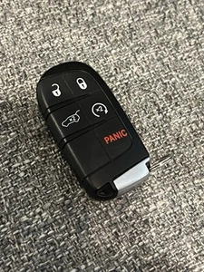 Jeep Grand Cherokee Key Fob OEM Used See photos Shell Replacement For 2021 WK - Picture 1 of 9