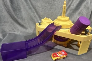 Disney Cars Ramone’s House of Body Art Color Changers Playset Auto Shop Change - Picture 1 of 16