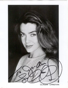 FOTO AUTÓGRAFO EN BLANCO Y NEGRO - CLAUDIA CHRISTIAN - BABILONIA 5 - Imagen 1 de 2