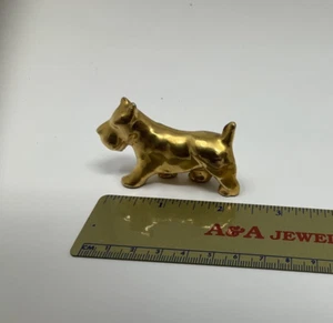 Estatuilla de perro muy pequeña enchapada en oro - Decoración de colección vintage - Imagen 1 de 10