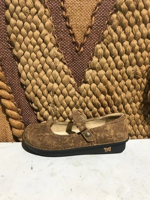 Zapato Alegria by PG LITE Mujer Marrón Cuero Repujado EE. UU. Mujer Talla 10 Foto 1 de 4