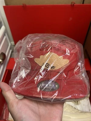 Nike Air Jordan 2 x Just Don Para hombres Cuero Rojo Sombrero Gorra Correa Vachetta Tostado Foto 1 de 4