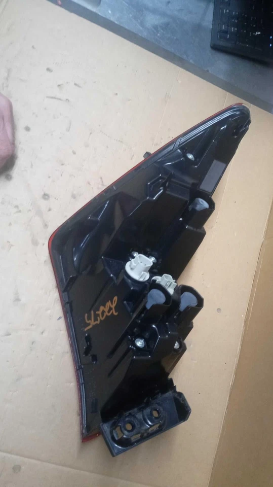 Used Right Tail Light Assembly fits: 2019 Acura Ilx quarter panel mounted w/o ti - Image 1 of 4