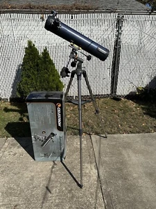 CELESTRON ASTROMASTER 76EQ Telescope - Picture 1 of 9
