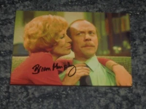 BRIAN MURPHY- MAN ABOUT THE HOUSE / GEORGE & MILDRED- POSTCARD PHOTO SIGNED (9) - Picture 1 of 2