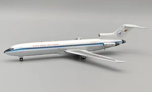 Lloyd Aereo Boliviano / Boeing 727-200 / CP-1366 / EAV1366 / 1:200 *ULTIMI PEZZI* - Foto 1 di 3