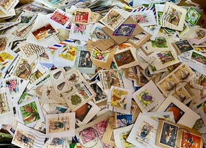 KILOWARE - Assortimento francobolli Singapore circa 500 pezzi su carta, Posta GRATIS - Foto 1 di 2