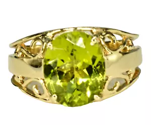 Solid 10k Gold Natural Peridot Natural Ring Oval Band Scroll Renaissance - Picture 1 of 15