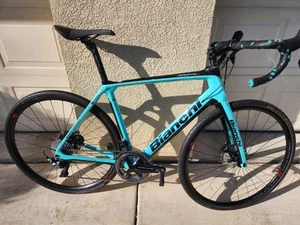 Bianchi Infinito CV Dura Ace 55cm - Picture 1 of 10