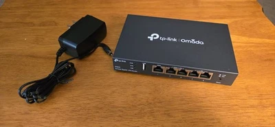 TP-Link ER605 Omada 5-Port Gigabit Multi-WAN VPN Router, 3 Config WAN/LAN - Image 1 of 3