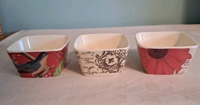 3 Chic Bowls Snack Appetizer Serving Melamine Square Foto 1 de 4