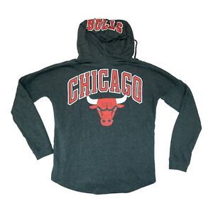 Rare Chicago Bulls Sweater Mens Large Gray Pullover Hoodie Drawstring Back Print