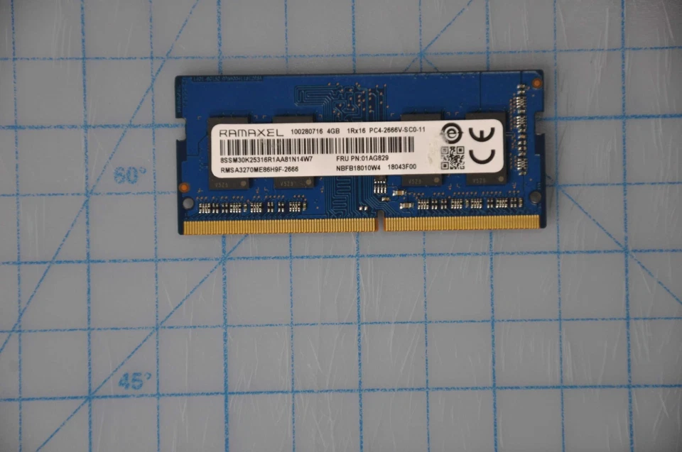 New LENOVO 4GB DDR4 2666 SODIMM Memory 01AG829 - Image 1 of 2