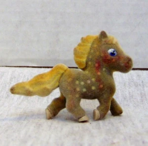 Pony pequeño caballo en miniatura vintage de 2,5"" x 1,5 - Imagen 1 de 4
