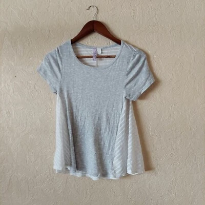 Alya grey short sleeve top w contrasting white stripe back Sz small - Image 1 of 4